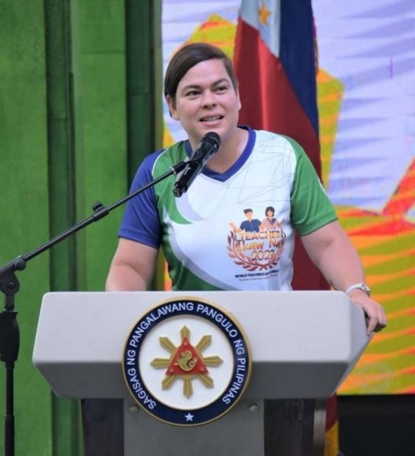 필리핀 부통령 겸 교육부장관 사라두테르테(Sara Duterte)
